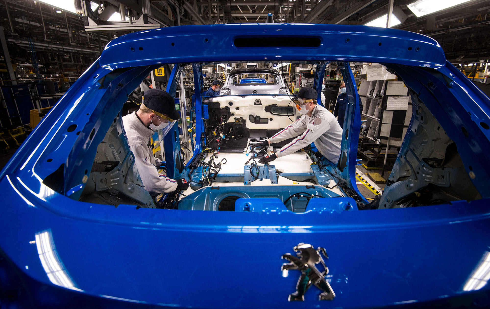 Новые или подержанные. Какие автомобили лучше: изучаем преимущества и недостатки